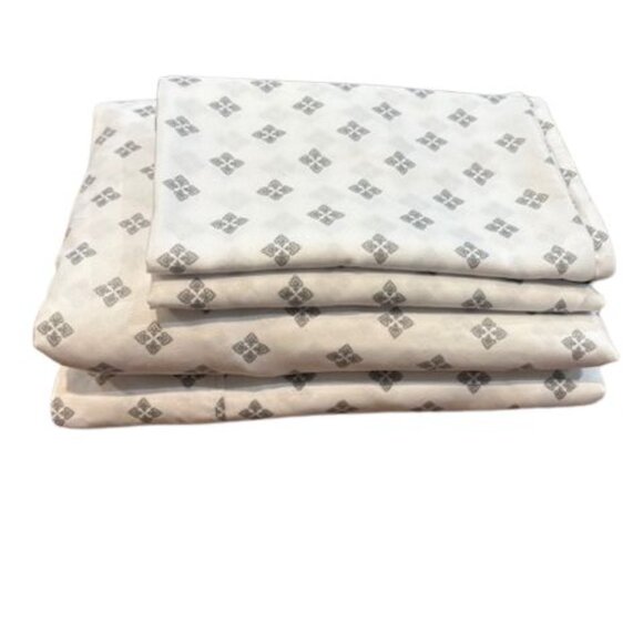 Macy's Other - Extremely Soft & Comfortable King Size Sheets – White and Grey